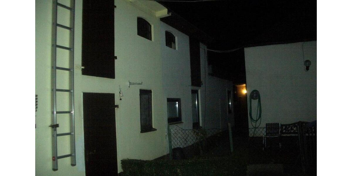 Mehrfamilienhaus, Wohnhaus Hamburg Altona - 12 Zimmer, 180 m&sup2;, 760.000&euro; | Angebot:22607741