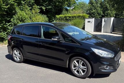 Ford S-Max 59.000 km 13.500 &euro; Hamburg 22395