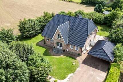 Haus Schwissel / Christiansfelde Christiansfelde - 8 Zimmer, 260 m&sup2;, 779.000&euro; | Angebot:26028183