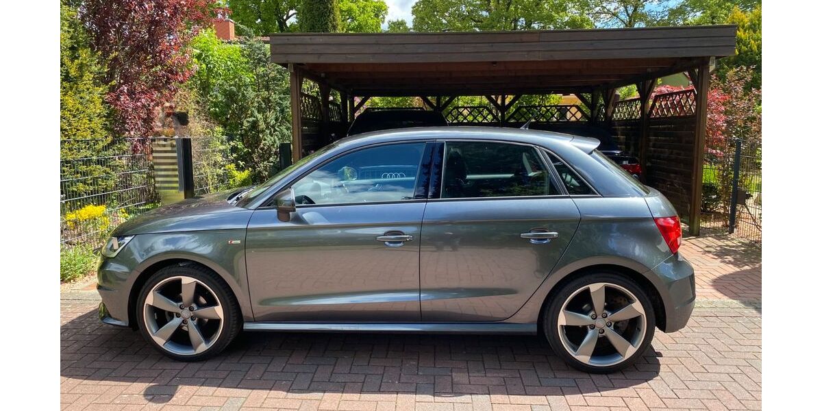Audi A1 105.000 km 11.800 &euro; Hamburg 22395