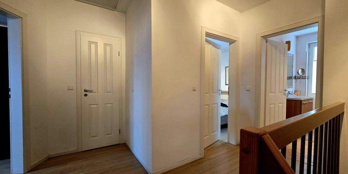 Doppelhaushälfte Hamburg Sasel - 4 Zimmer, 129 m&sup2;, 910.000&euro; | Angebot:25865361