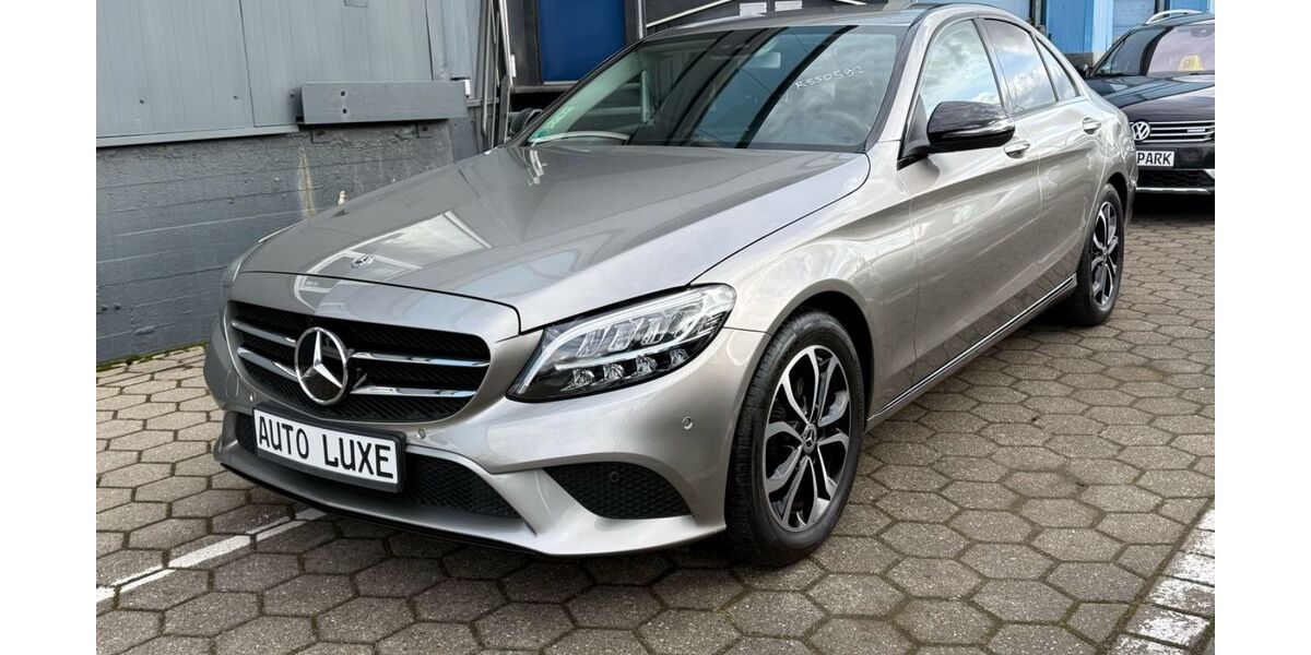 Mercedes-Benz C 180 35.671 km 24.999 &euro; Hamburg 20539