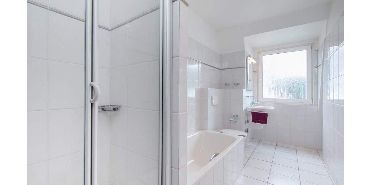 Mehrfamilienhaus, Wohnhaus Reinbek - 5 Zimmer, 157 m&sup2;, 675.000&euro; | Angebot:25728831