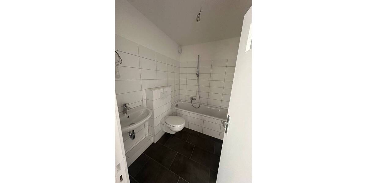 Etagenwohnung Hamburg Farmsen-Berne - 2 Zimmer, 71 m&sup2;, 780&euro; | Angebot:26029363