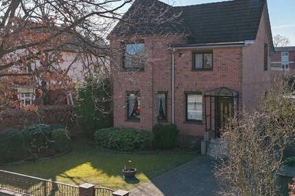 Haus Hamburg Schnelsen - 5 Zimmer, 143 m&sup2;, 649.000&euro; | Angebot:26028997