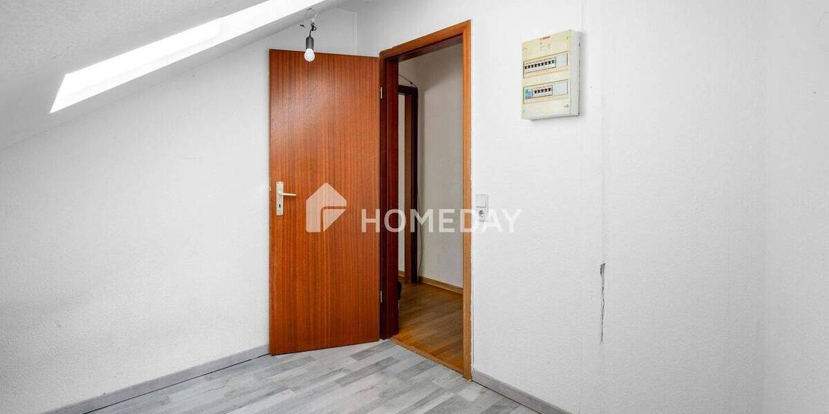 Etagenwohnung Bad Bramstedt - 4 Zimmer, 90 m&sup2;, 189.000&euro; | Angebot:25773265