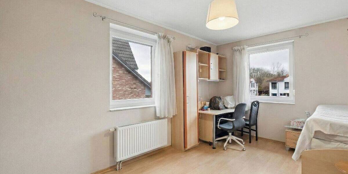 Doppelhaushälfte Pinneberg - 5 Zimmer, 136 m&sup2;, 549.000&euro; | Angebot:25971349