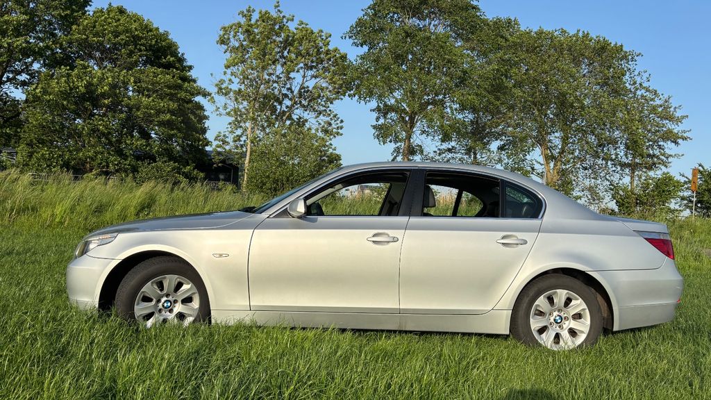 BMW 525 220.000 km 6.500 &euro; Heidgraben 25436