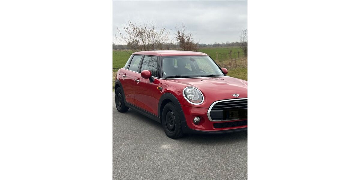 Mini ONE 185.000 km 9.550 &euro; Wrist 25563