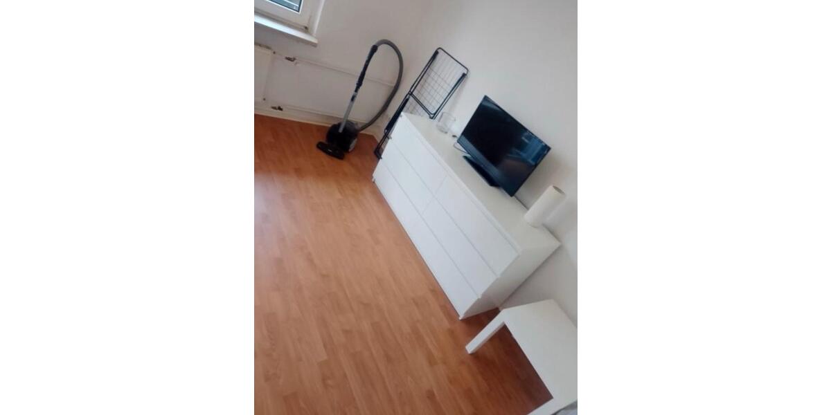 Etagenwohnung Hamburg Eppendorf - 1 Zimmer, 30 m&sup2;, 1.300&euro; | Angebot:25890450