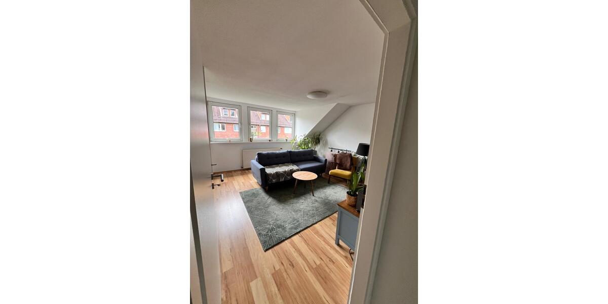 Dachgeschoßwohnung Hamburg Bahrenfeld - 2.5 Zimmer, 50 m&sup2;, 289.000&euro; | Angebot:26667620