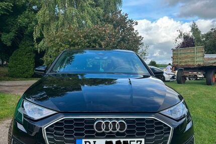 Audi A3 34.000 km 18.500 &euro; Klein Nordende 25336