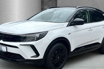 Opel Grandland (X) 66.227 km 20.990 &euro; Hamburg 22117