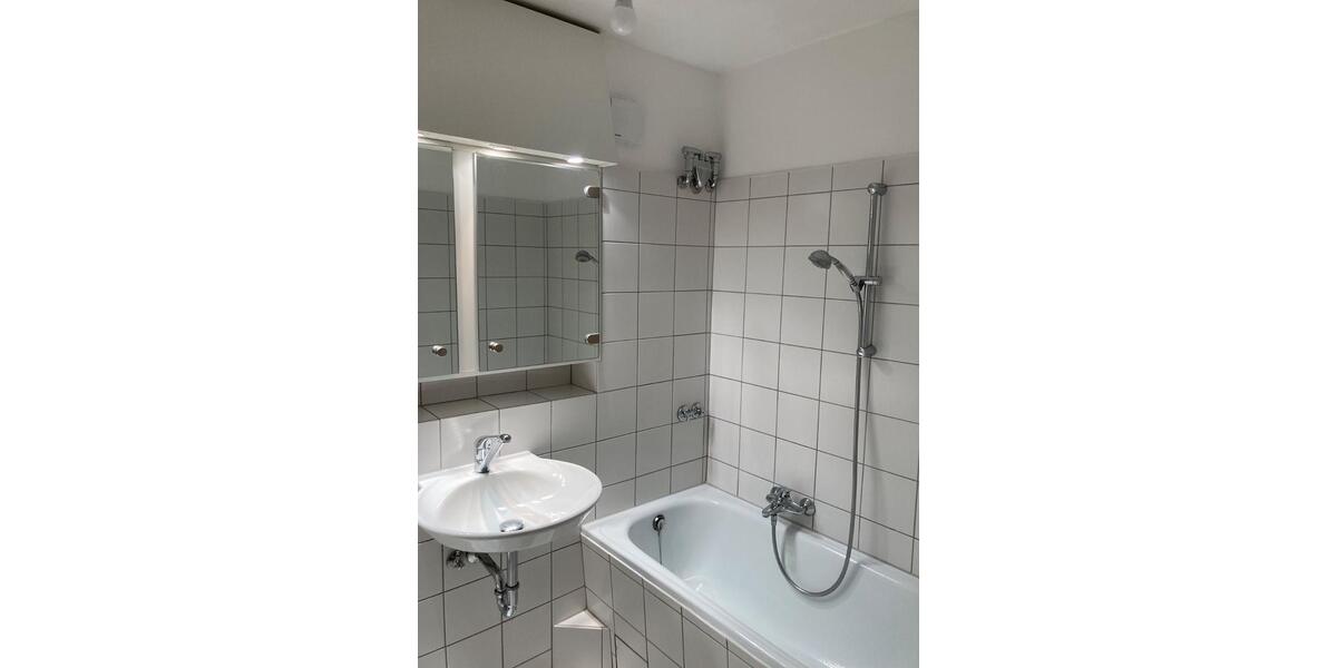 Maisonettenwohnung Hamburg Wandsbek - 3 Zimmer, 93 m&sup2;, 1.495&euro; | Angebot:25854308