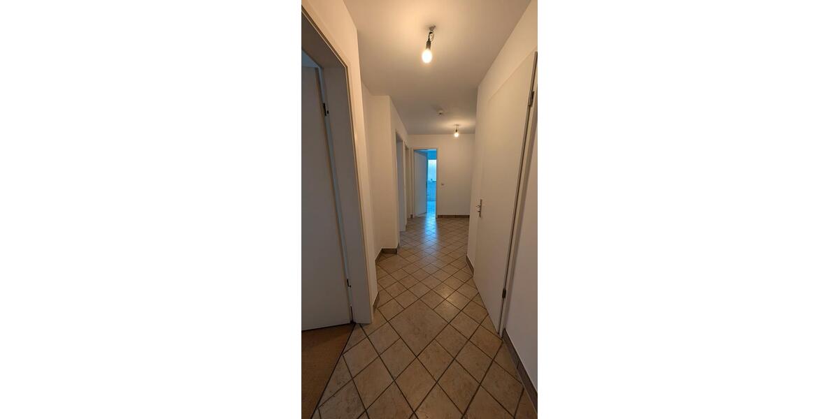 Etagenwohnung Wedel - 4 Zimmer, 86 m&sup2;, 1.230&euro; | Angebot:25649821