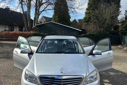 Mercedes-Benz 200 145.000 km 8.250 &euro; Elmshorn 25335