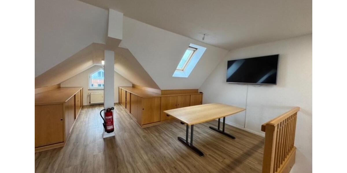 Maisonettenwohnung Norderstedt Garstedt - 3 Zimmer, 113 m&sup2;, 1.450&euro; | Angebot:25219954