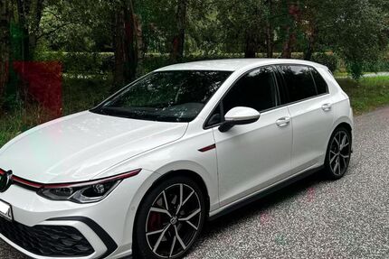 VW Golf 32.212 km 27.990 &euro; Kaltenkirchen 24568