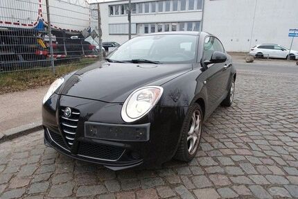 Alfa Romeo MiTo 90.962 km 2.654 &euro; Hamburg 20539