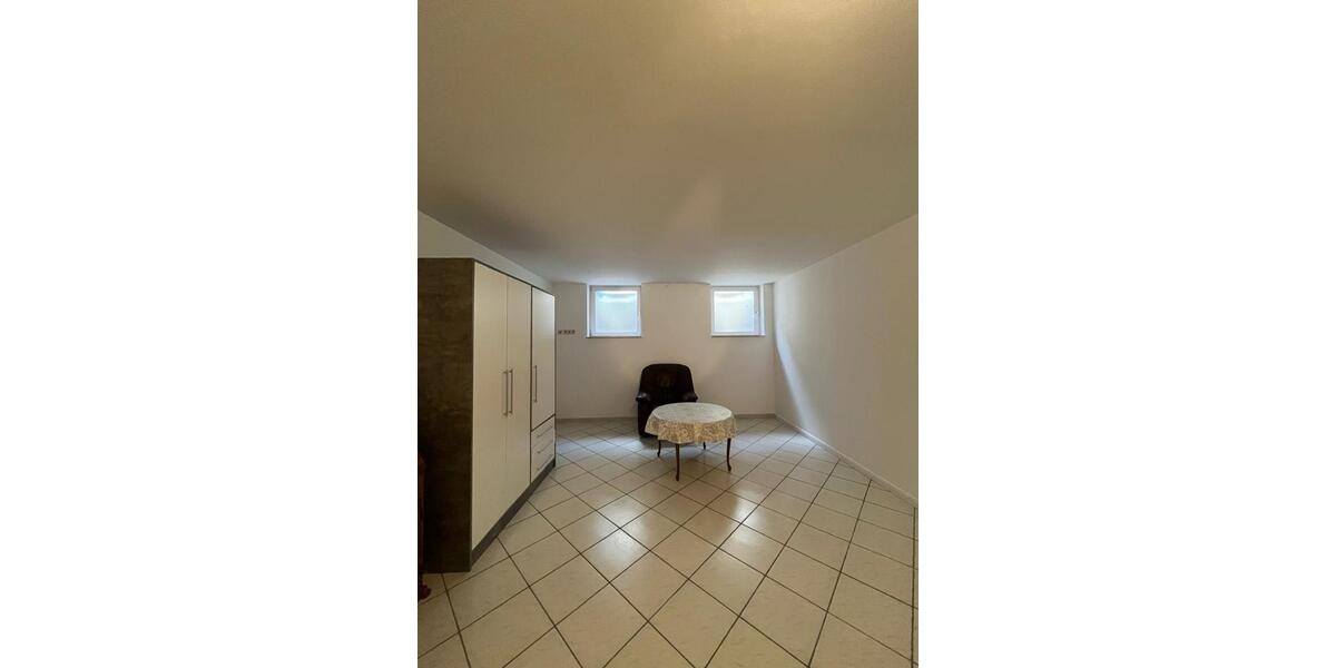 Etagenwohnung Quickborn - 3 Zimmer, 90 m&sup2;, 1.000&euro; | Angebot:24757044