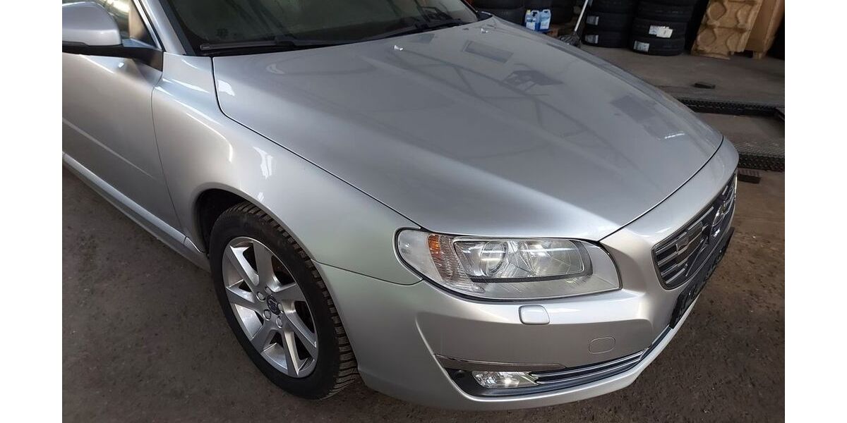 Volvo V70 108.317 km 13.999 &euro; Bargteheide 22941