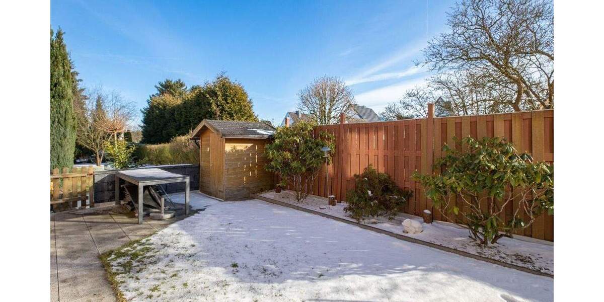 Reihenmittelhaus Uetersen - 5 Zimmer, 121 m&sup2;, 299.000&euro; | Angebot:25663037