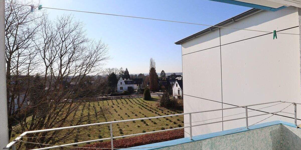Etagenwohnung Pinneberg - 3 Zimmer, 86 m&sup2;, 249.000&euro; | Angebot:25743550