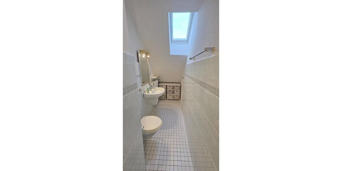 Dachgeschoßwohnung Reinbek - 1 Zimmer, 15 m&sup2;, 550&euro; | Angebot:25806639