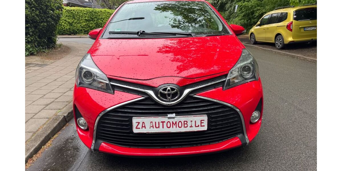 Toyota Yaris 60.000 km 8.990 &euro; Hamburg 22523