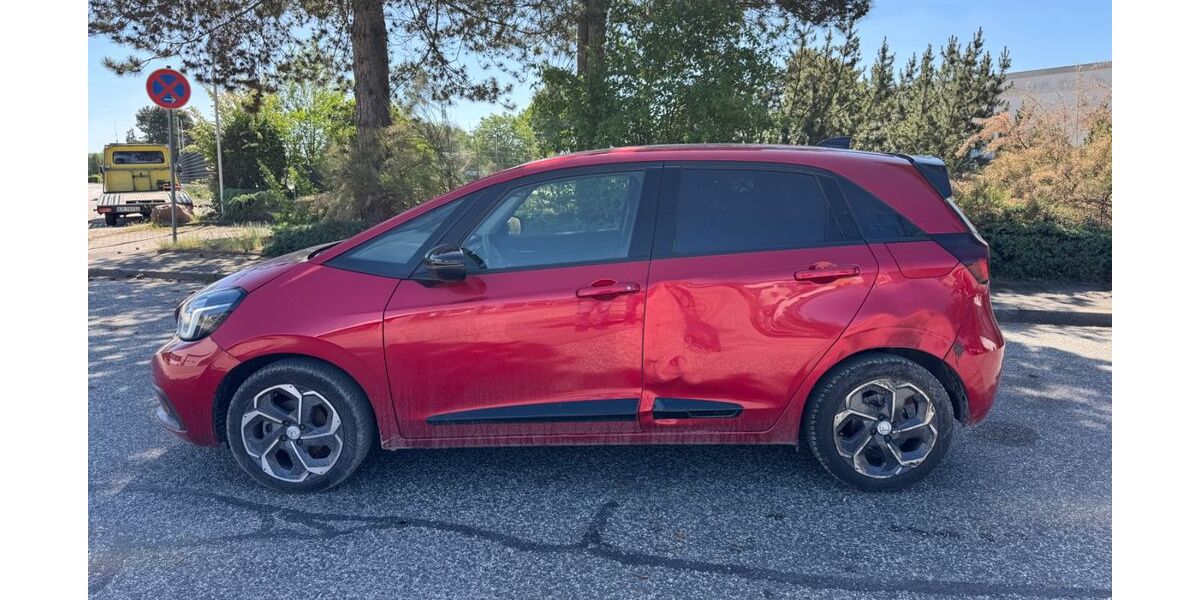Honda Jazz 21.411 km 12.999 &euro; Barsbüttel 22885