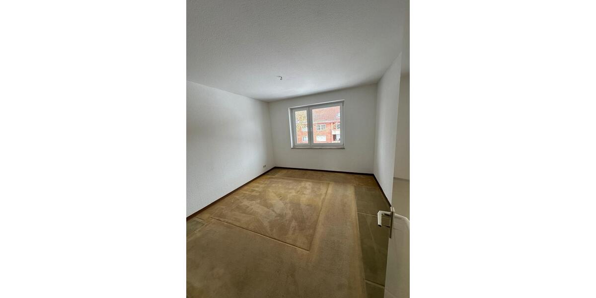 Etagenwohnung Kölln-Reisiek Reisiek - 3 Zimmer, 67 m&sup2;, 249.999&euro; | Angebot:25256916
