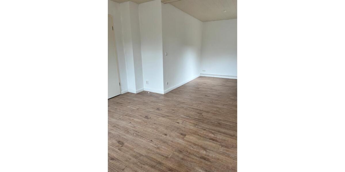 Doppelhaushälfte Kaltenkirchen - 3.5 Zimmer, 85 m&sup2;, 229.000&euro; | Angebot:26946656