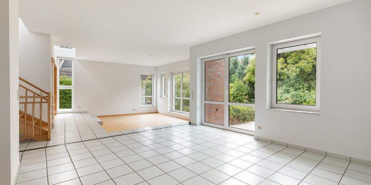 Einfamilienhaus Hamburg Rahlstedt - 6 Zimmer, 262 m&sup2;, 1.150.000&euro; | Angebot:25743560