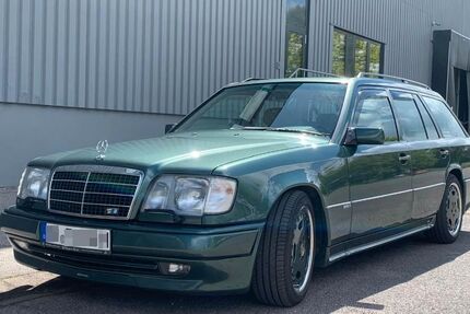 Mercedes-Benz E 320 318.000 km 19.499 &euro; Delingsdorf 22941