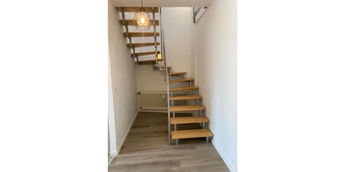 Maisonettenwohnung Hamburg Wandsbek - 3 Zimmer, 93 m&sup2;, 1.495&euro; | Angebot:25854308
