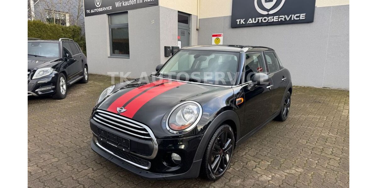 Mini ONE 110.700 km 10.600 &euro; Kummerfeld 25495