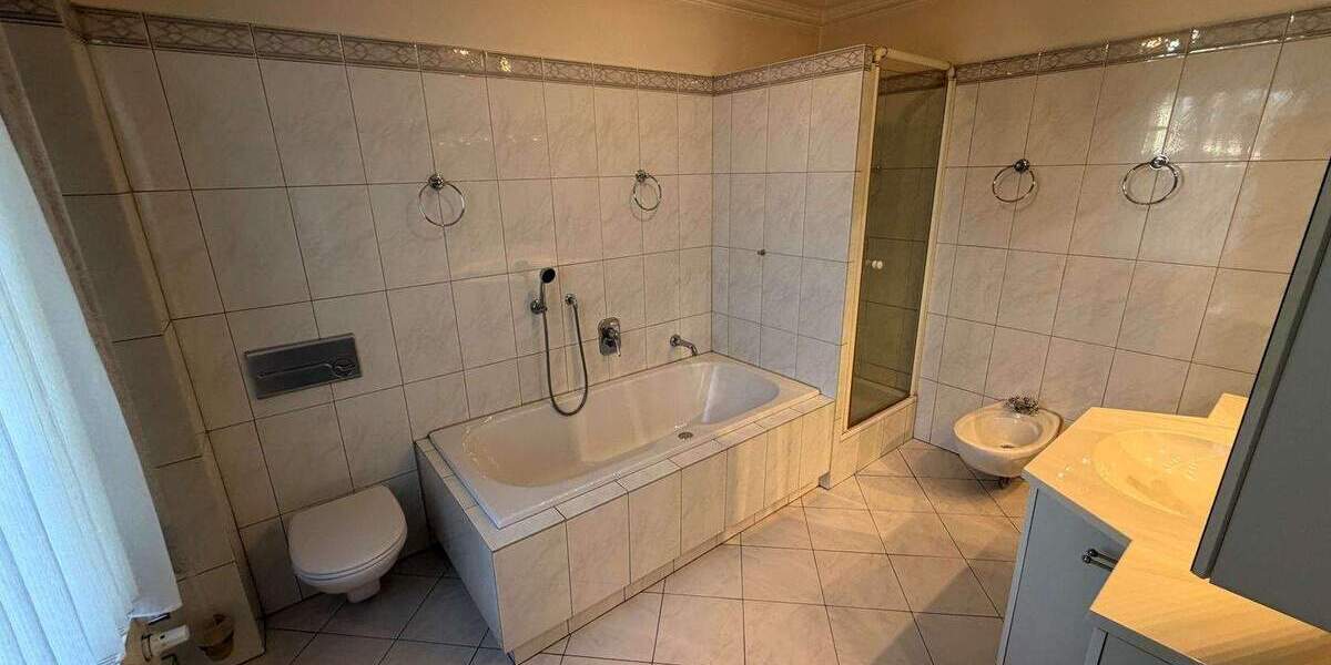 Einfamilienhaus Tornesch - 4 Zimmer, 180 m&sup2;, 489.000&euro; | Angebot:25779293