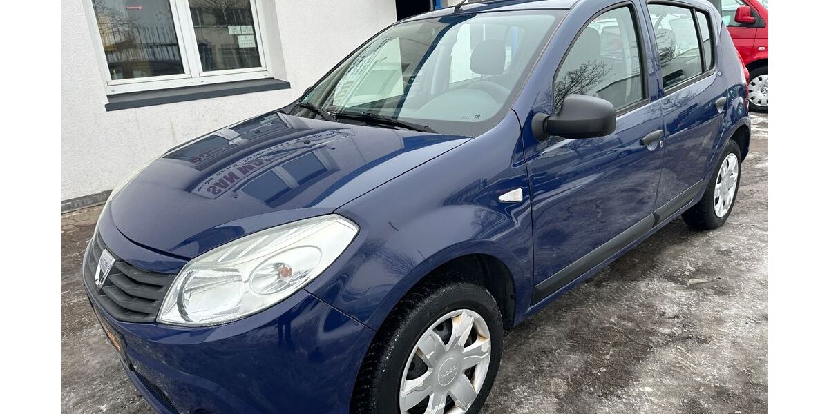 Dacia Sandero 137.000 km 2.390 &euro; Hamburg 20537