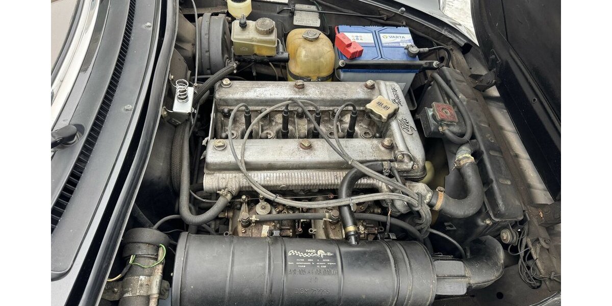 Alfa Romeo Spider 2000 1. Hand, so nicht wieder zu bekommen 85.560 km 29.999 &euro; Hamburg 22339