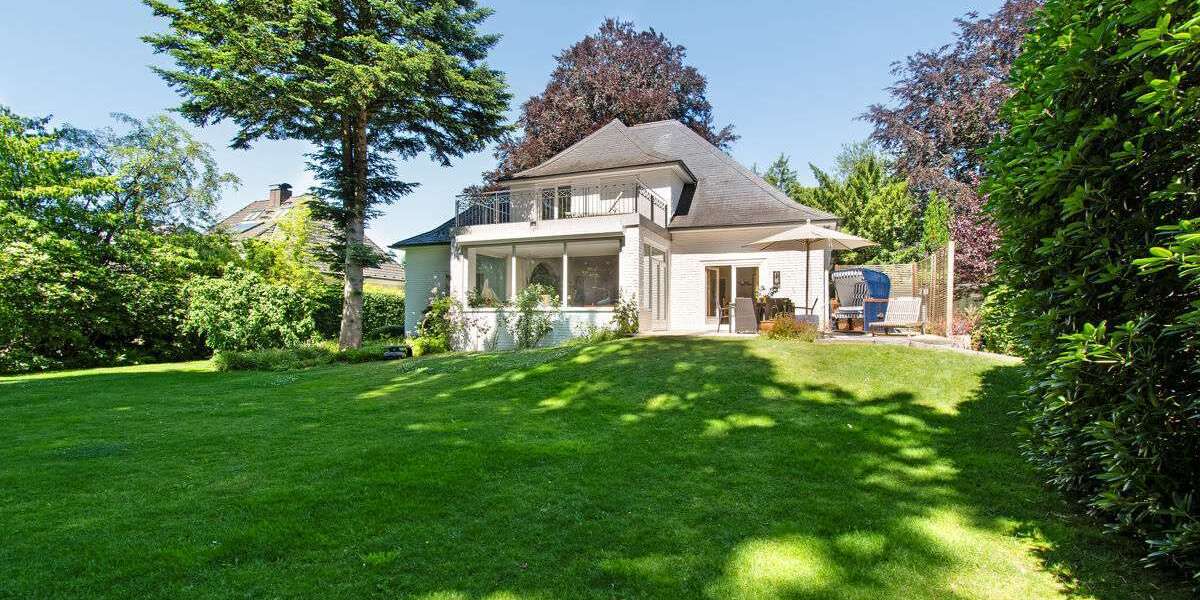 Einfamilienhaus Hamburg Wandsbek - 7 Zimmer, 270 m&sup2;, 2.195.000&euro; | Angebot:25751845