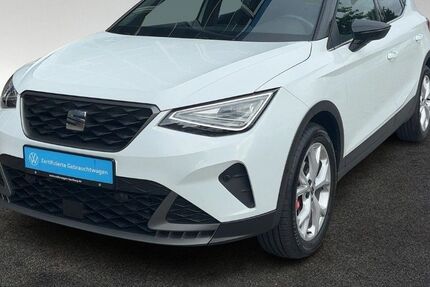 Seat Arona 21.592 km 19.990 &euro; Hamburg 22419