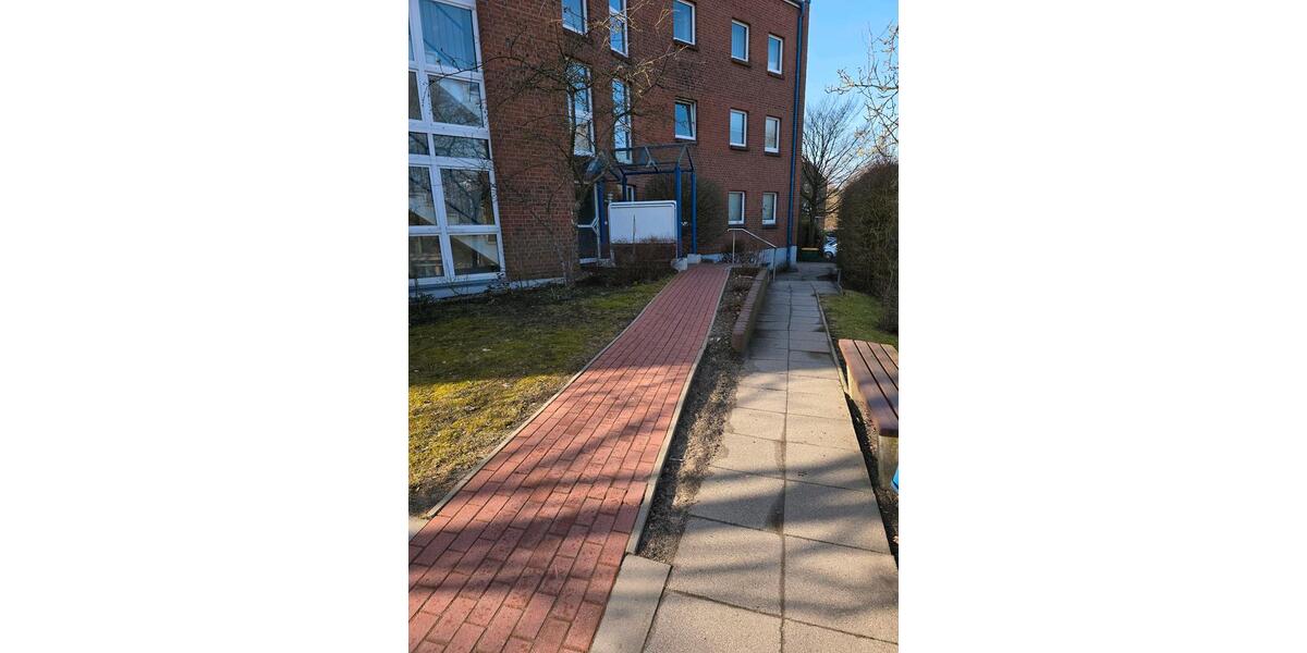 Etagenwohnung Pinneberg - 3 Zimmer, 77 m&sup2;, 280.000&euro; | Angebot:26739684