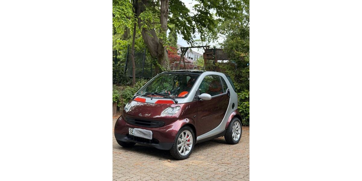 Smart ForTwo 83.000 km 2.700 &euro; Hamburg 21079