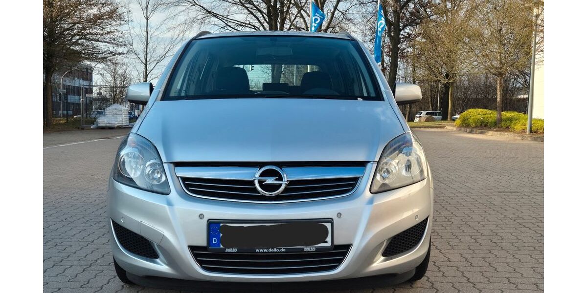 Opel Zafira 35.330 km 11.399 &euro; Hamburg 22143