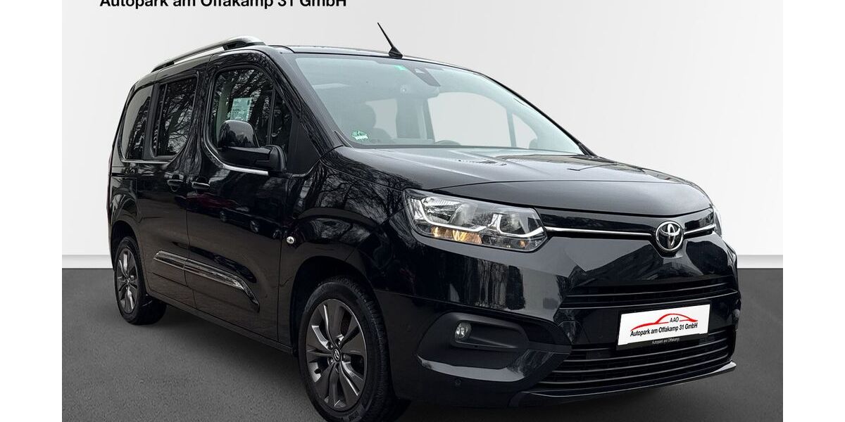 Toyota Proace City 168.000 km 15.990 &euro; Hamburg 22529