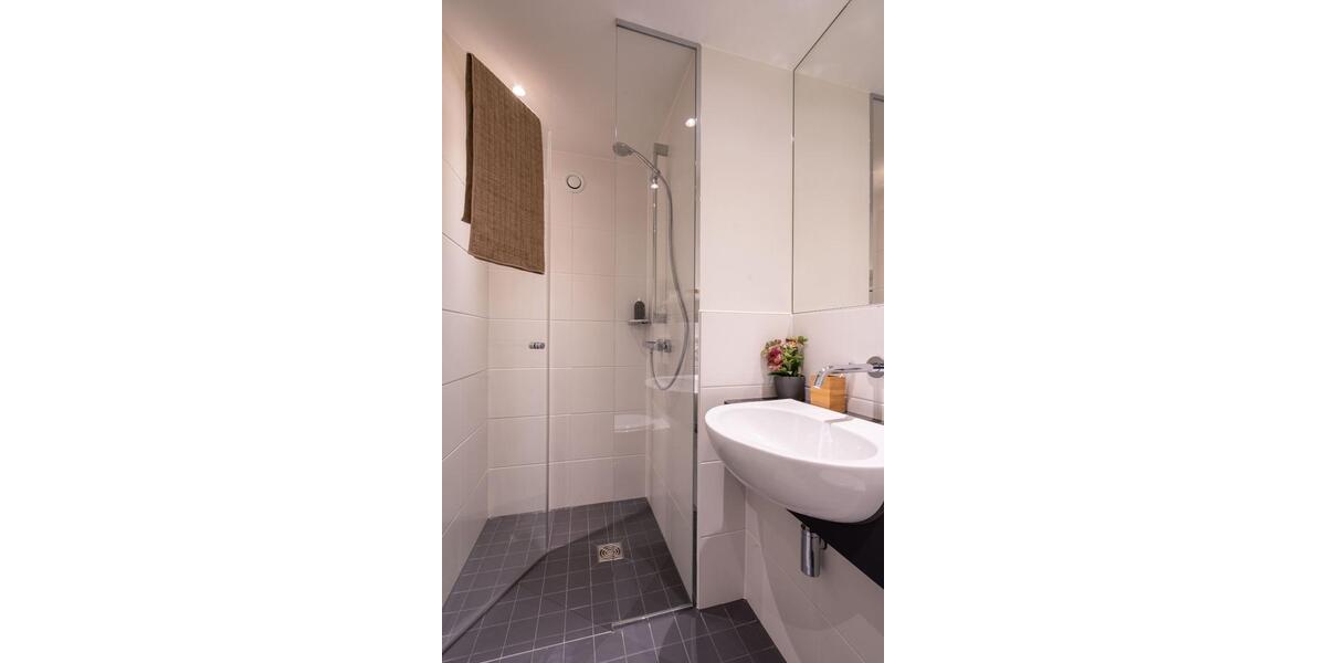 Etagenwohnung Hamburg Altona-Nord - 1 Zimmer, 21 m&sup2;, 834&euro; | Angebot:24979137