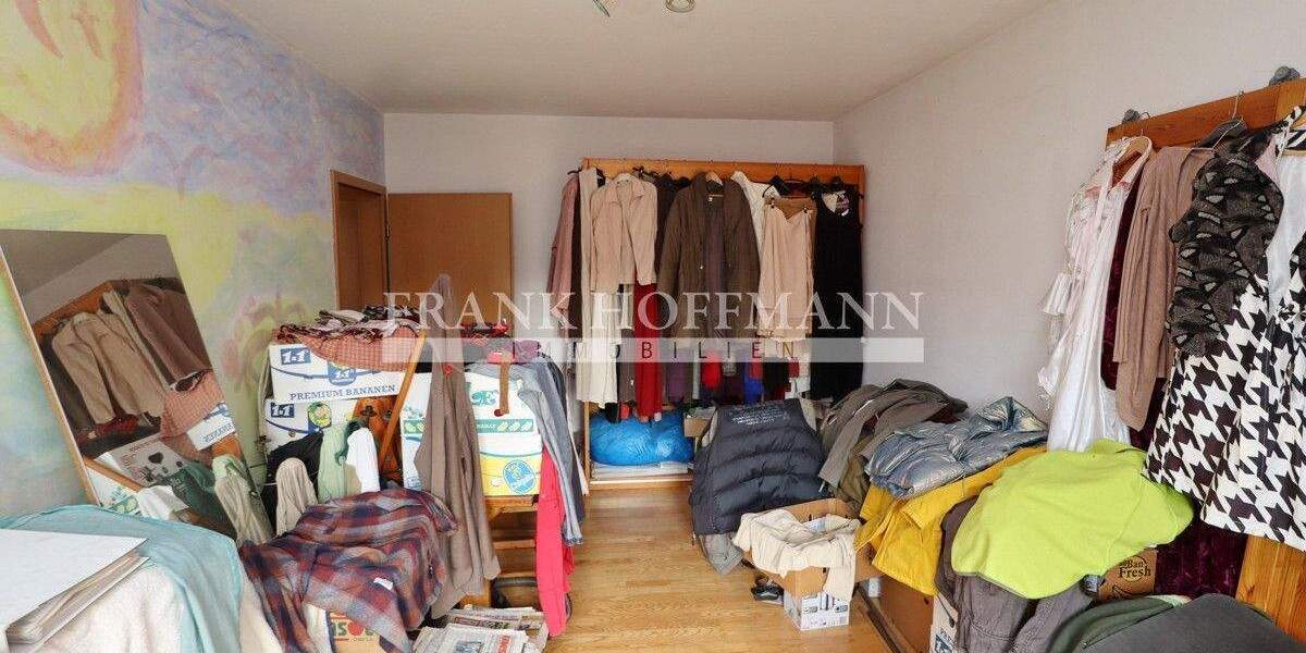 Mehrfamilienhaus, Wohnhaus Hartenholm - 7 Zimmer, 166 m&sup2;, 299.000&euro; | Angebot:25700589