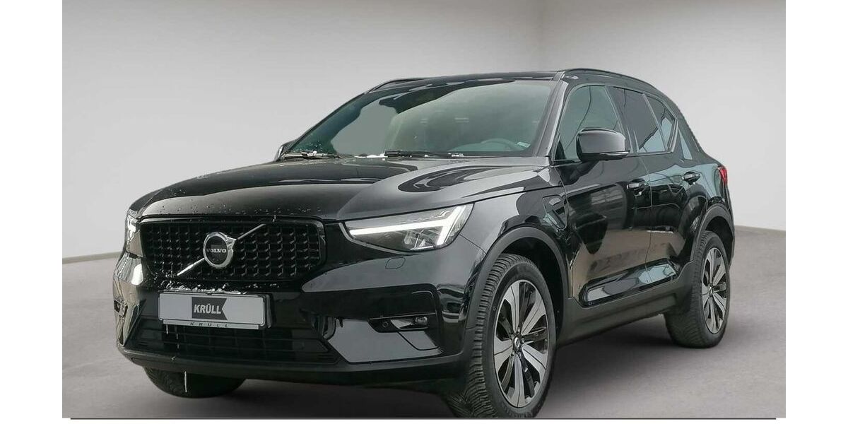 Volvo XC40 53.396 km 30.450 &euro; Hamburg 22761