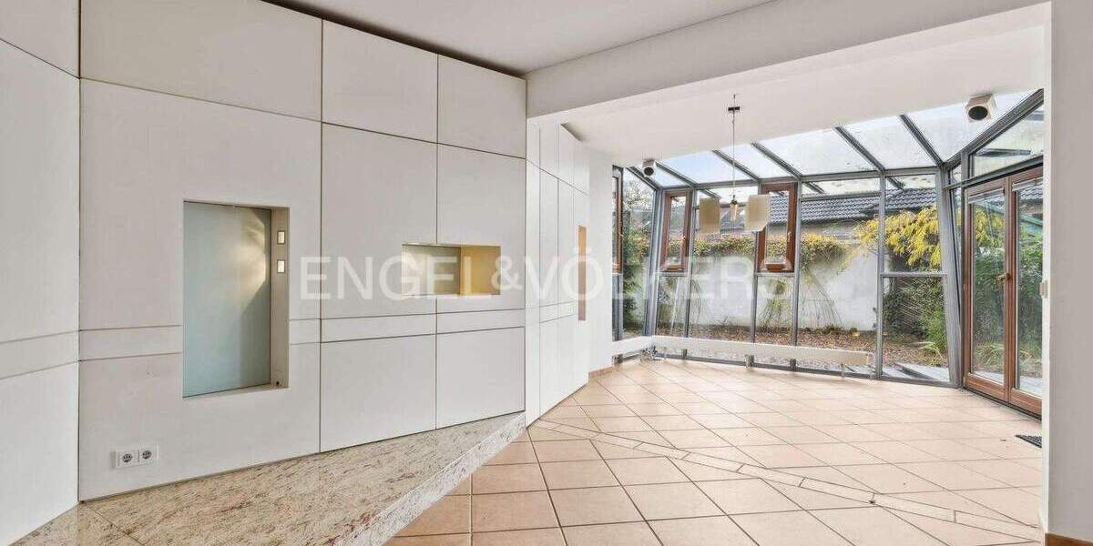 Mehrfamilienhaus, Wohnhaus Norderstedt Garstedt - 7 Zimmer, 287 m&sup2;, 829.000&euro; | Angebot:25701823