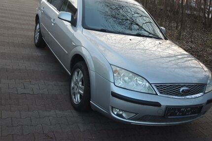 Ford Mondeo 144.000 km 2.850 &euro; Hamburg 22547
